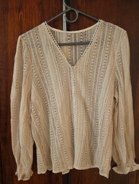 Lightweight Crochet V-Neck Top in Beige